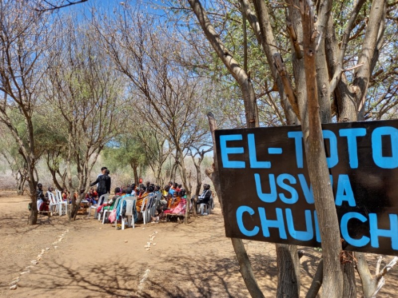 사역지 방문 보고 - 아프리카 엘도렛 지역에서 아이들과 함께하는 사역 현장 이미지